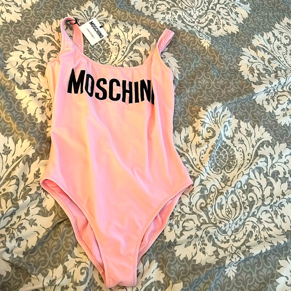 Baby pink Moschino USA size 6 or Medium